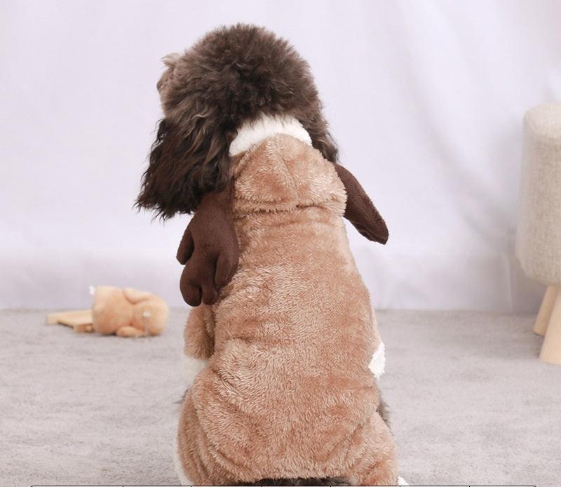 Autumn And Winter Dog Pet Costume Collection: Cozy Coral Fleece Cartoon Style Dog Hugs Cat