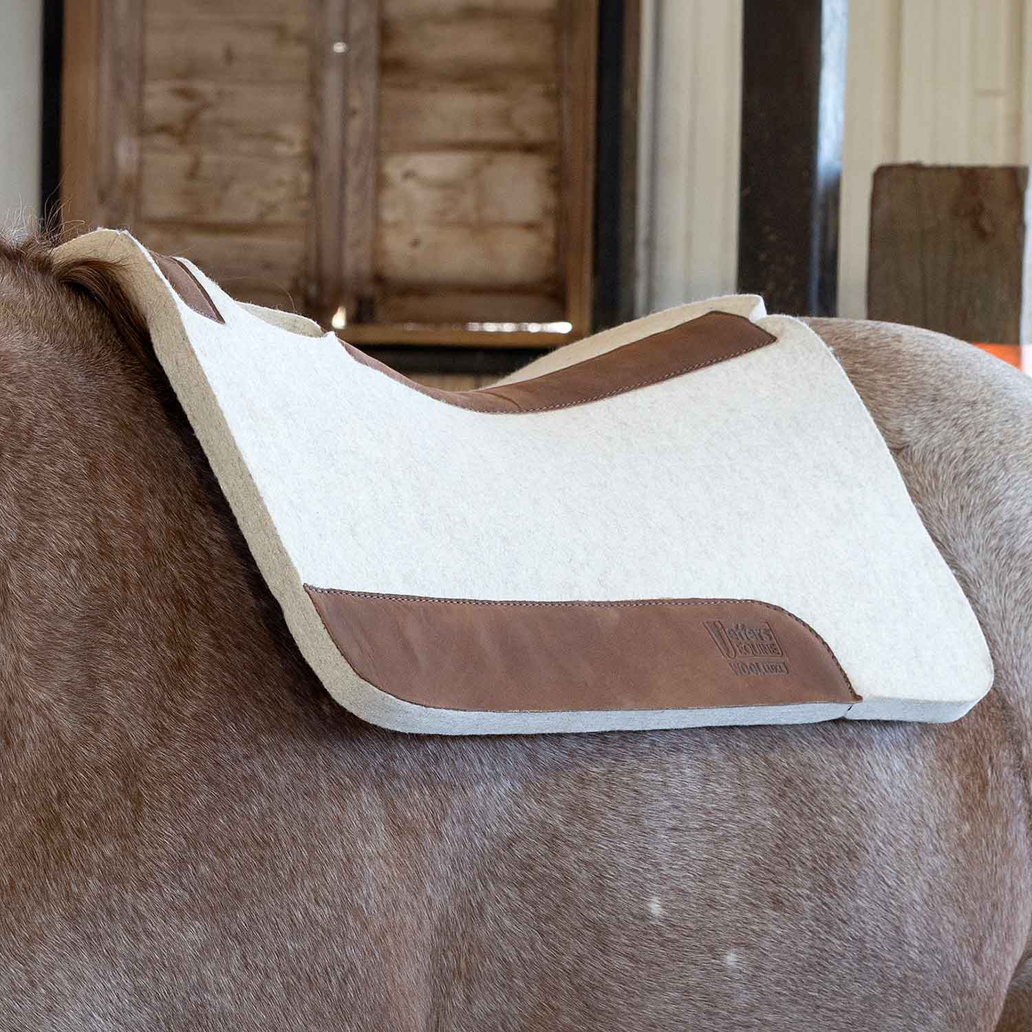 100% wool equine saddle pad