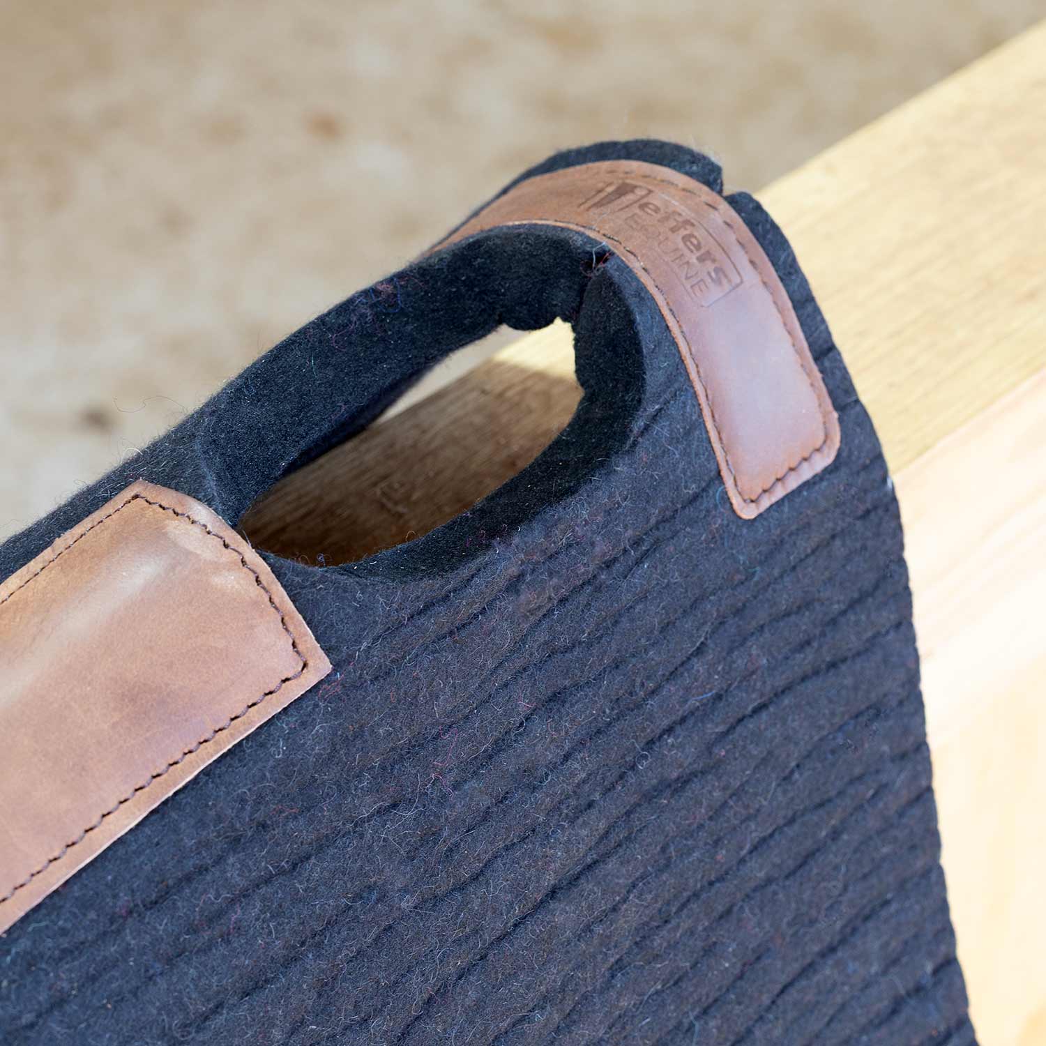 100% wool equine saddle pad