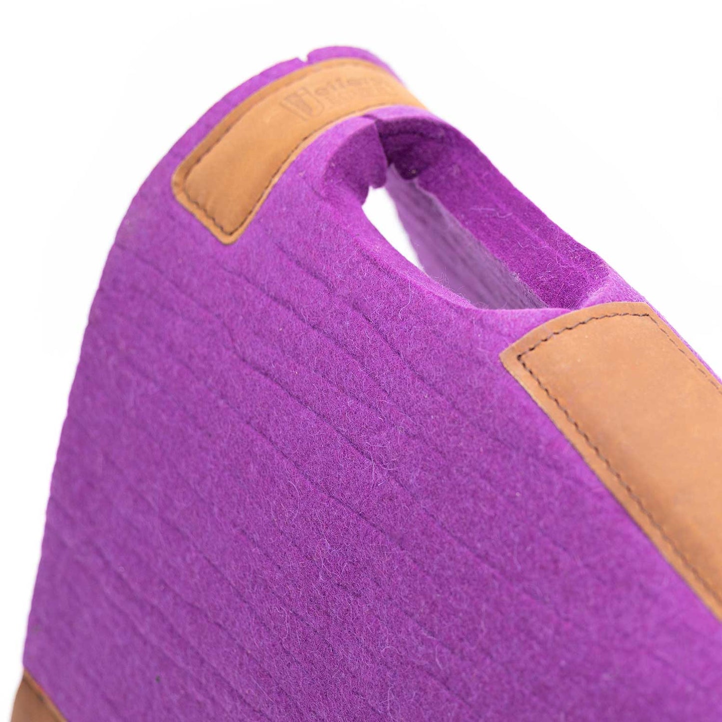 100% wool equine saddle pad